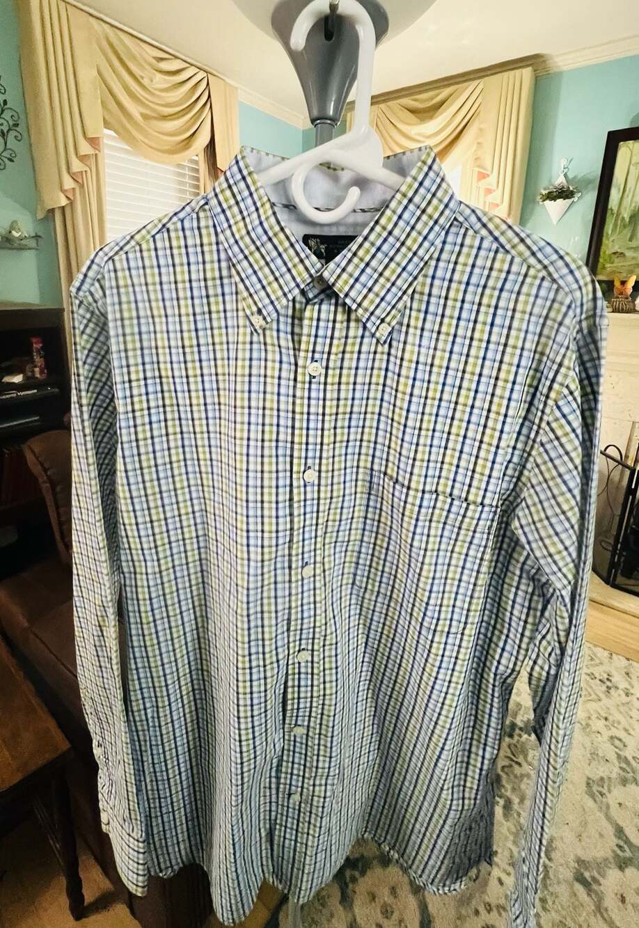 Hart Schaffner & Marx Blue and Green Plaid Button Down Shirt Men Size Large